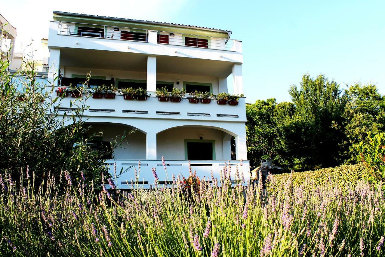 Apartments Frgacic Baška Esterno foto