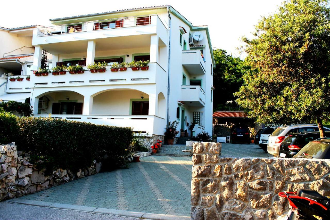 Apartments Frgacic Baška Esterno foto